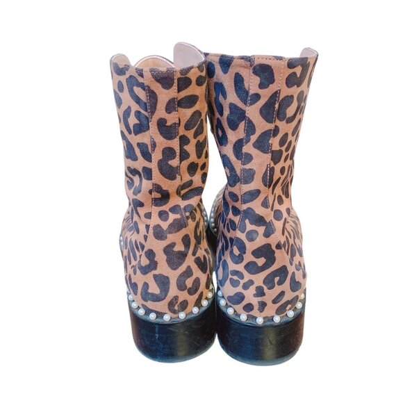 Stuart Weitzman Leopard Animal Print Lace-Up Ankle Boots Pearl Studded Trim 8 - Picture 5 of 7